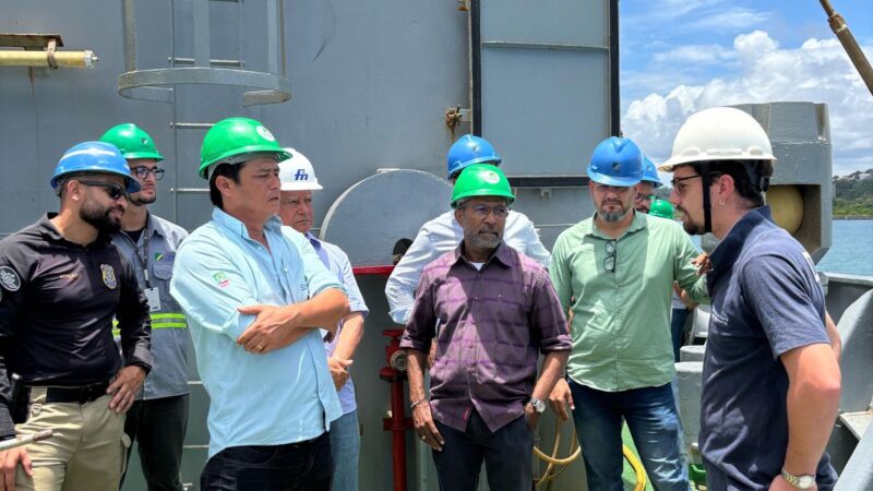 BEBETO GALVÃO VISITA PORTO DE ILHÉUS E DESTACA QUE DRAGAGEM IMPULSIONA DESENVOLVIMENTO DO SUL DA BAHIA