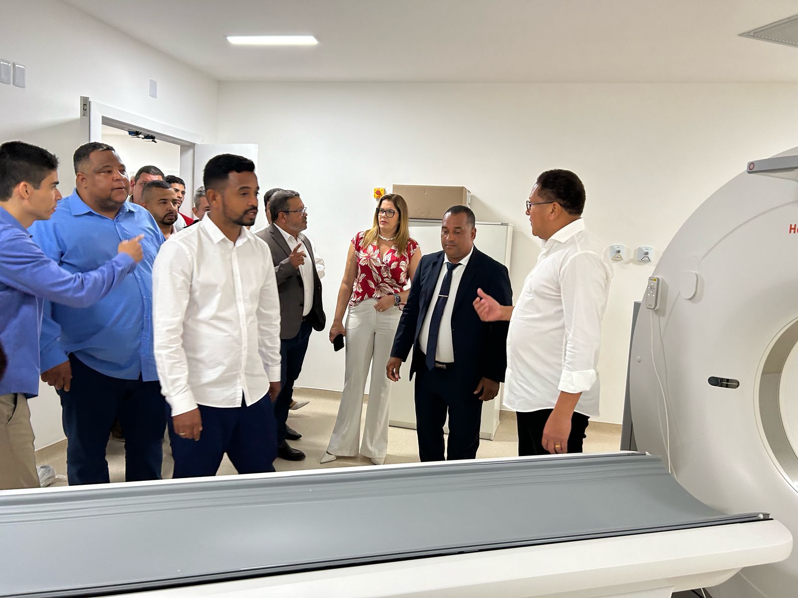 PREFEITO E VEREADORES CONFEREM MODERNIZAÇÃO DO HOSPITAL DE BASE DE ITABUNA