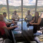 SINDPOC REÚNE COM REITOR PROF ALESSANDRO DA UESC PARA PROPOR PARCERIA DE FORMAÇÃO CONTINUADA PARA PO...