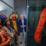 TUPINAMBÁS COBRAM PROMESSA DE LULA DE DEVOLVER MANTO SAGRADO À BAHIA