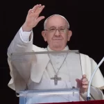 PAPA FRANCISCO MORRE AOS 88 ANOS; PONTÍFICE DESAFIOU TRADIÇÕES E ABRAÇOU OS EXCLUÍDOS