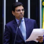 CLAUDIO CAJADO ADMITE CONVITES DE OUTROS PARTIDOS E AVALIA SAIR DO PP