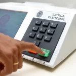 REDES SOCIAIS AQUECEM DEBATE POLÍTICO, MAS ELEITOR AINDA NÃO ENTROU NO CLIMA DE 2026