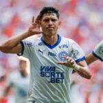 BAHIA VENCE CLÁSSICO CONTRA VITÓRIA E SE APROXIMA DO G-4 DO BRASILEIRÃO