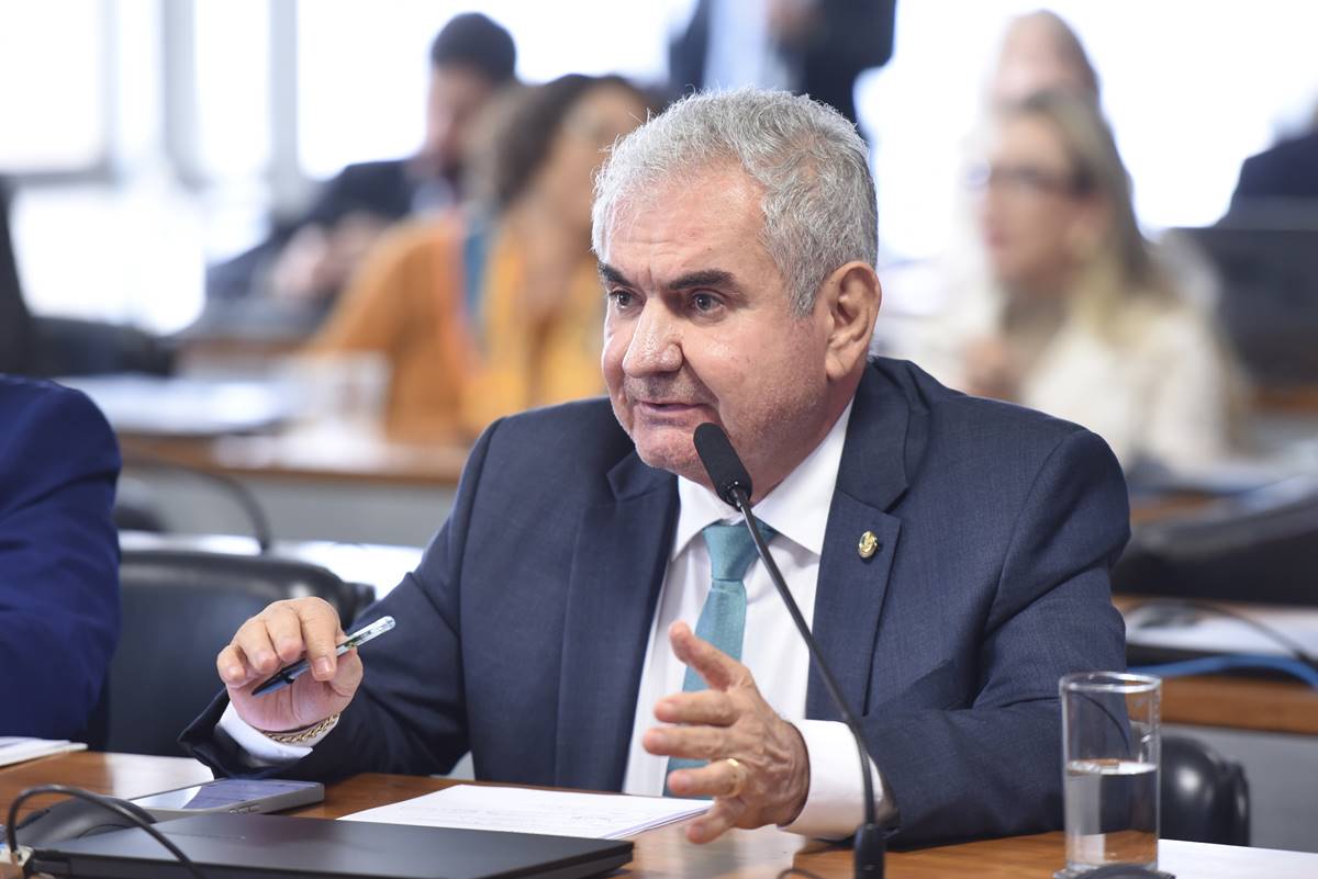 ANGELO CORONEL DESCARTA SER VICE NA CHAPA COM JERÔNIMO RODRIGUES