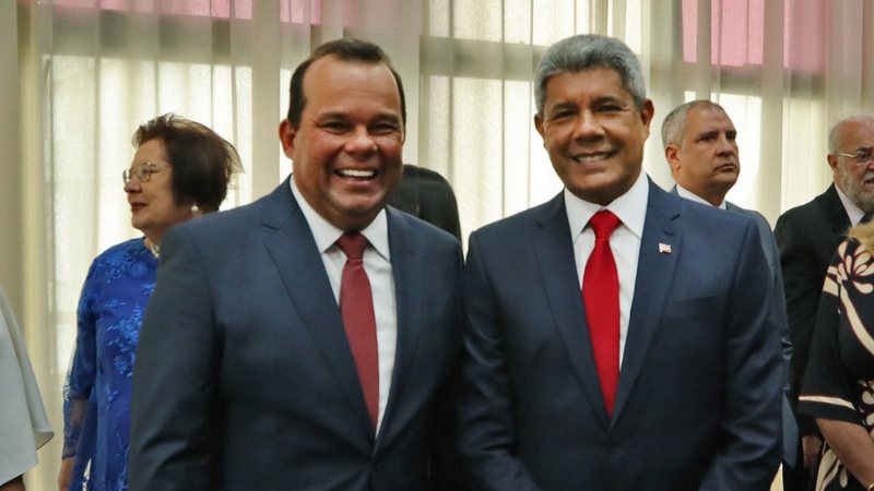 COM JERÔNIMO EM MISSÃO NA CHINA, GERALDO JÚNIOR ASSUME GOVERNO BAIANO