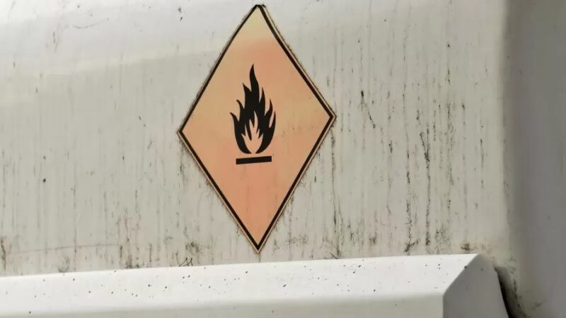 PREFEITO AUGUSTO CASTRO REGULAMENTA USO DE PRODUTOS INFLAMÁVEIS E EXPLOSIVOS EM ITABUNA