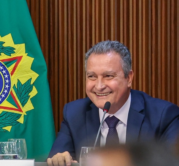 RUI COSTA CONFIRMA PRÉ-CANDIDATURA AO SENADO PELA BAHIA EM 2026
