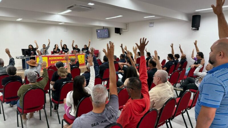 SERVIDORES DO JUDICIÁRIO BAIANO SUSPENDEM GREVE, MAS MANTÊM ESTADO DE ALERTA