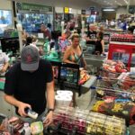 PROJETO EXIGE EMPACOTADORES EM TODOS OS CAIXAS DE MERCADOS