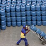 GOVERNO ANUNCIA GÁS DE COZINHA GRATUITO PARA 17 MILHÕES DE FAMÍLIAS