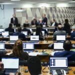 SENADO ENTERRA PEC DA BLINDAGEM APÓS REJEIÇÃO UNÂNIME NA CCJ