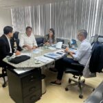 AUGUSTO CASTRO SE REÚNE COM EMBASA PARA TRATAR DOS SERVIÇOS DE SANEAMENTO BÁSICO EM ITABUNA